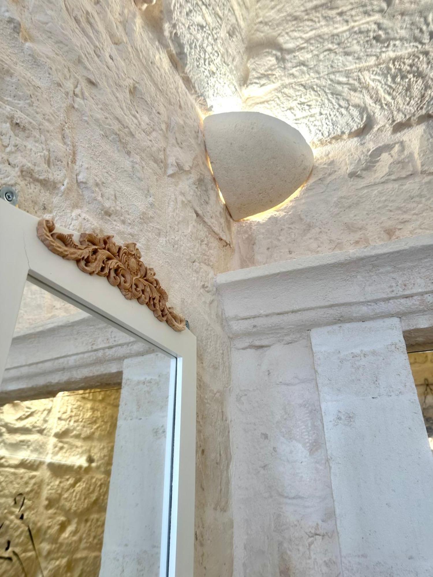 Suite La Petra Челие Месапика Екстериор снимка